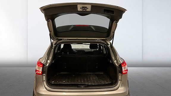 Nissan Qashqai 4 of 5