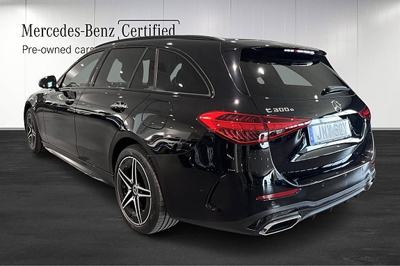 Mercedes-Benz C300 e 4 of 5
