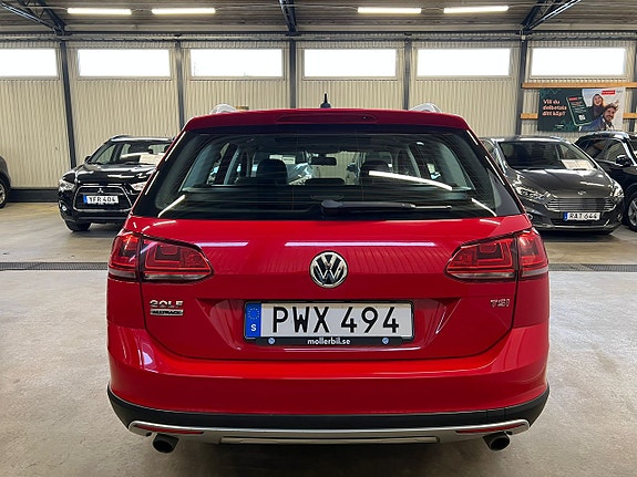 Volkswagen Golf Alltrack 5 of 19