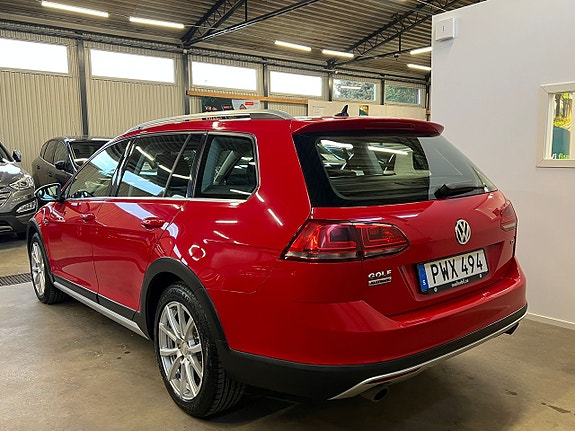 Volkswagen Golf Alltrack 4 of 19
