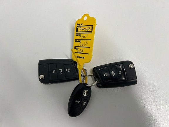 Volkswagen Golf Alltrack 12 of 19