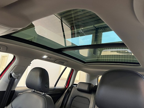 Volkswagen Golf Alltrack 11 of 19