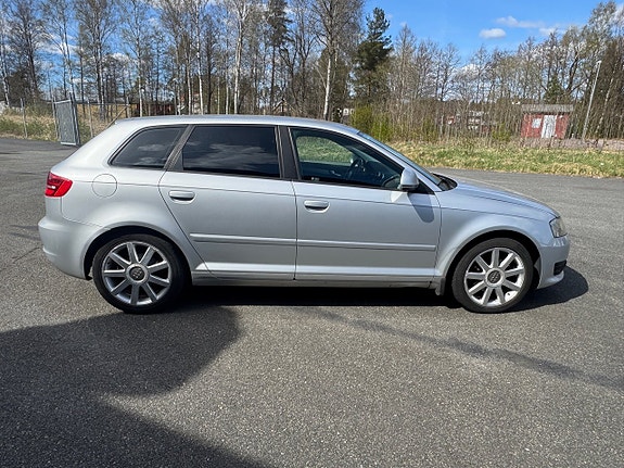 Audi A3 Sportback 2.0 TDI Euro 5 4 of 5