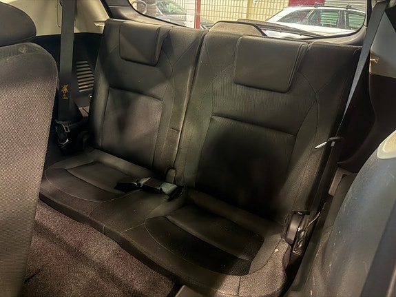 Nissan Qashqai+2 16 of 17