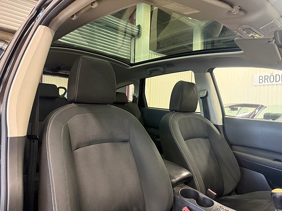 Nissan Qashqai+2 12 of 17