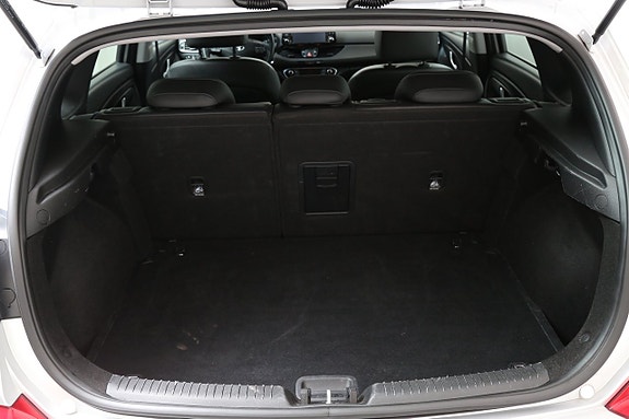 Hyundai i30 25 of 25