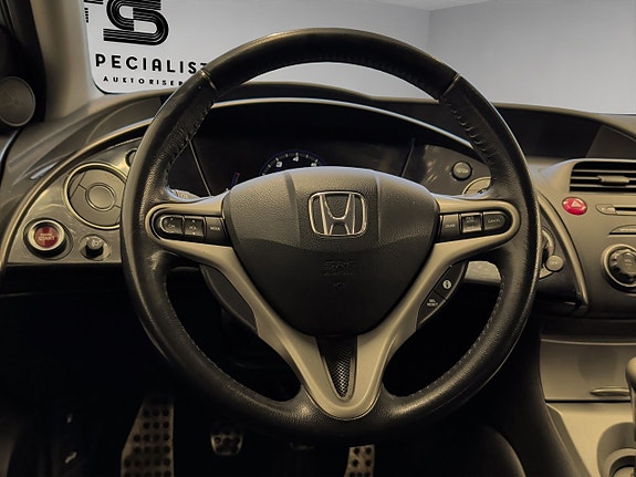 Honda Civic 17 of 28