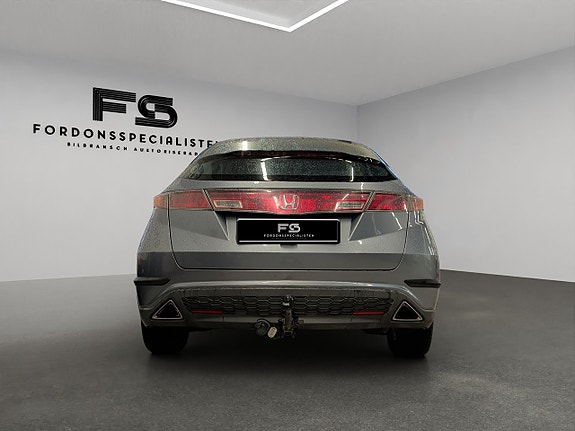 Honda Civic 4 of 5