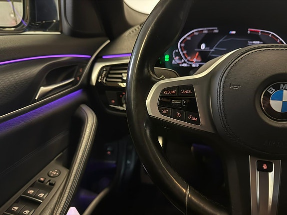 BMW 520d 9 of 18