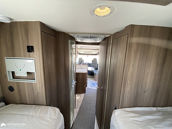 Kabe Imperial Travel Master I 860 LGB *AC / Stödben / Cinderella* 17 of 21