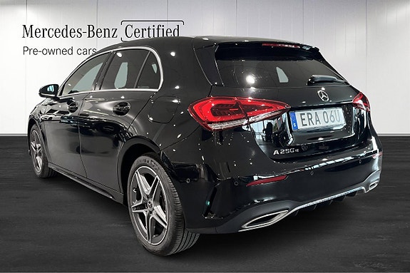 Mercedes-Benz A250 e 4 of 5
