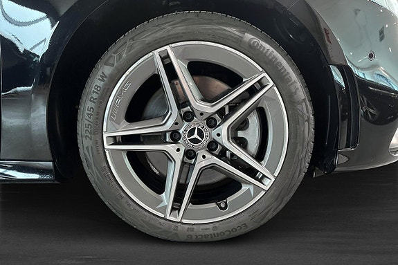 Mercedes-Benz A250 e 12 of 14