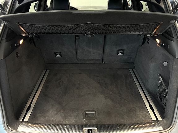 Audi SQ5 8 of 28