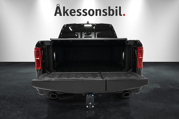 RAM 1500 6 of 16