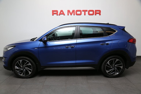 Hyundai Tucson 3 of 5