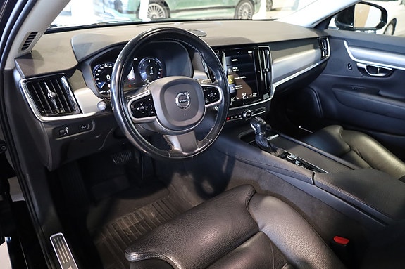 Volvo V90 11 of 26