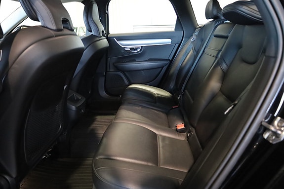 Volvo V90 14 of 26