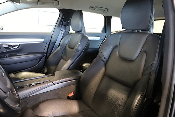 Volvo V90 13 of 26