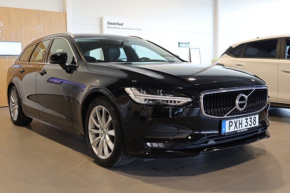 Volvo V90 4 of 26