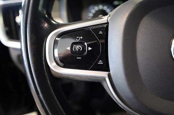 Volvo V90 22 of 26