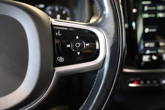 Volvo V90 23 of 26