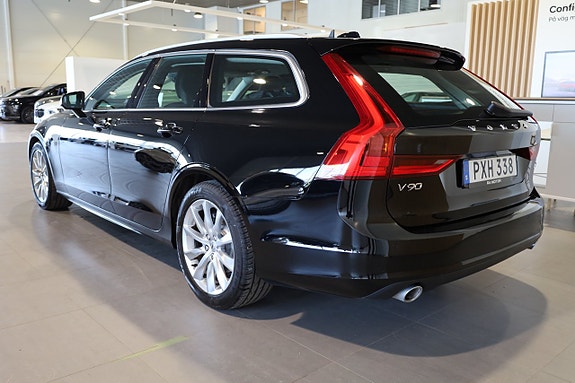 Volvo V90 3 of 26