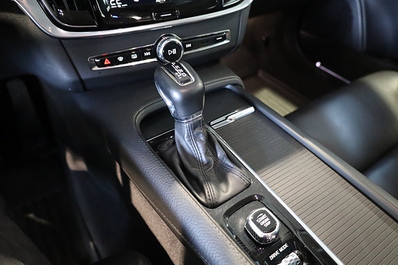 Volvo V90 20 of 26