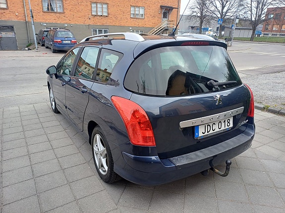 Peugeot 308 SW 4 of 20