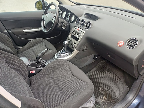 Peugeot 308 SW 20 of 20