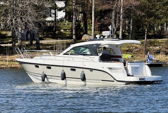 Aquador 35 ST 3 of 16