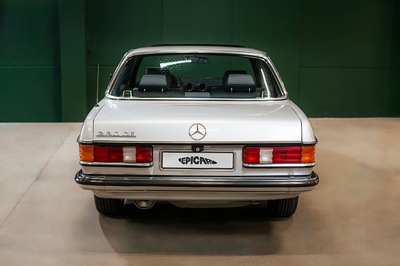 Mercedes-Benz 230 CE 8 of 24