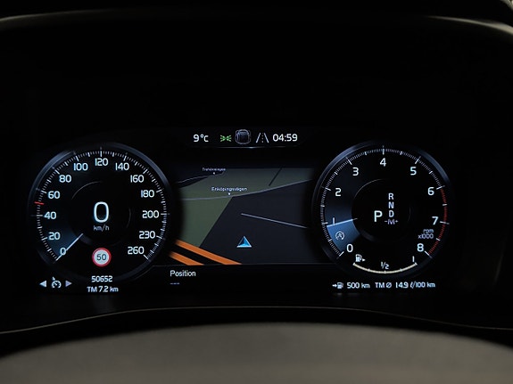 Volvo XC40 19 of 28
