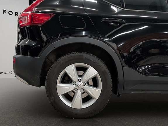 Volvo XC40 27 of 28