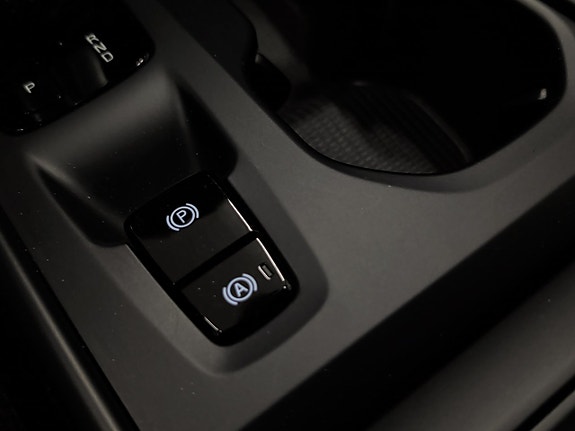 Volvo XC40 24 of 28