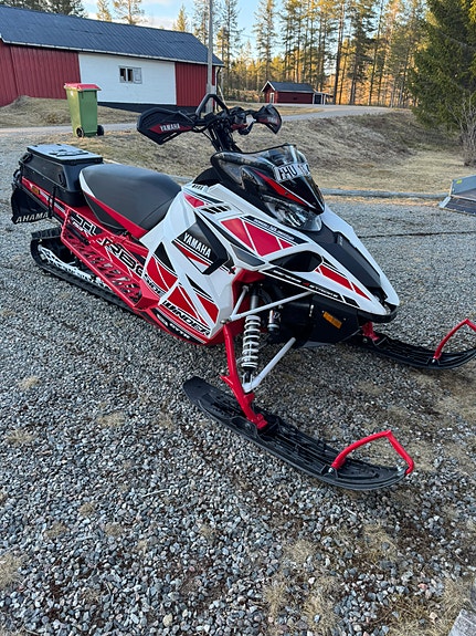Yamaha 2 of 4