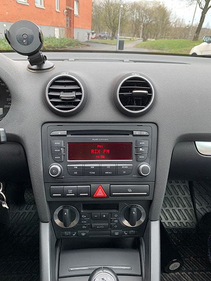 Audi A3 4 of 6