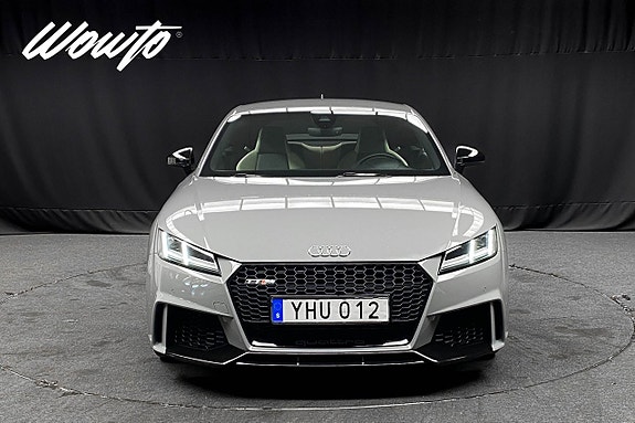 Audi TT RS 2 of 5
