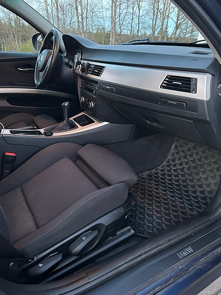 BMW 320d 8 of 9