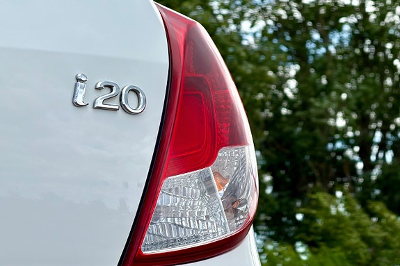 Hyundai i20 7 of 16