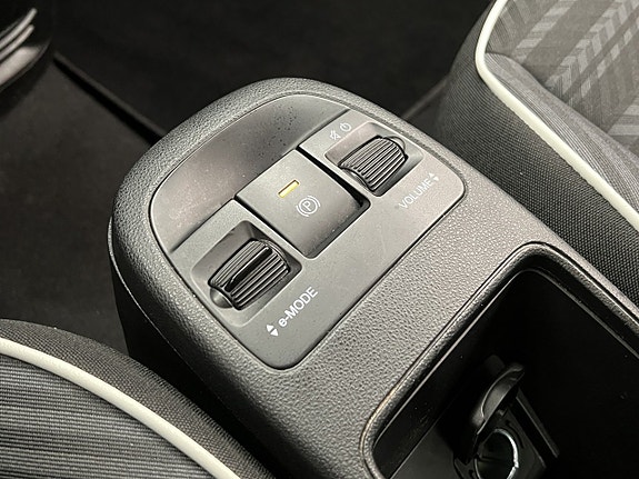 Fiat 500e 25 of 30