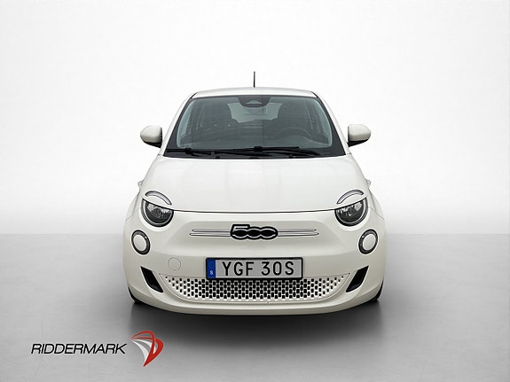 Fiat 500e 3 of 5