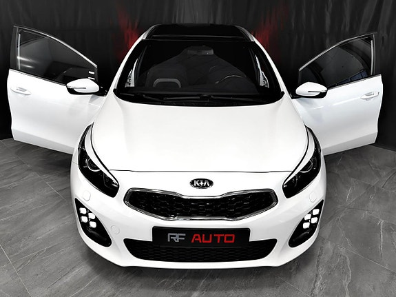 Kia Ceed 9 of 30
