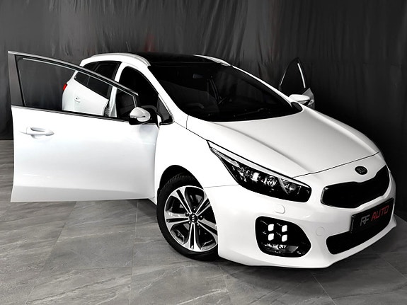 Kia Ceed 4 of 30