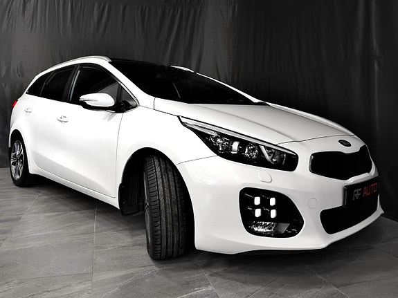Kia Ceed 6 of 30