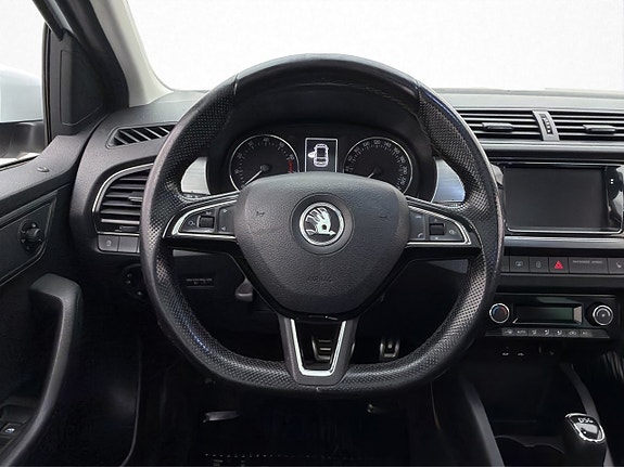 Skoda Fabia 23 of 27