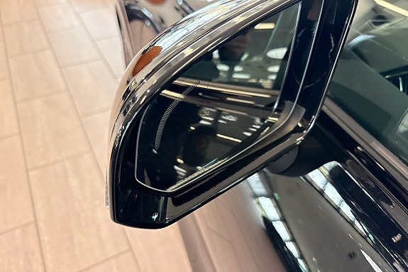 Volvo V60 15 of 30