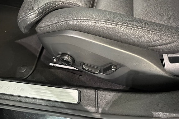 Volvo V60 20 of 30