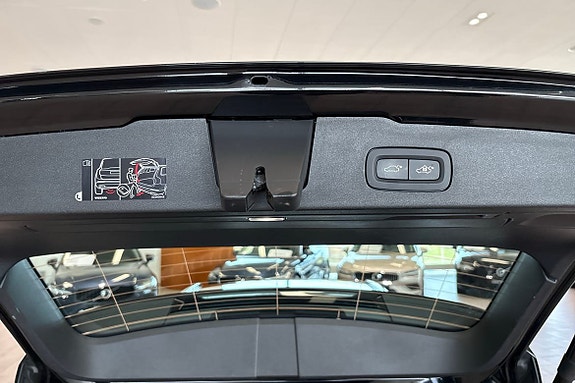 Volvo V60 14 of 30