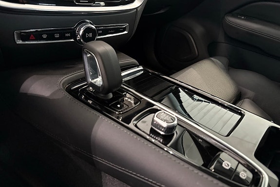 Volvo V60 26 of 30