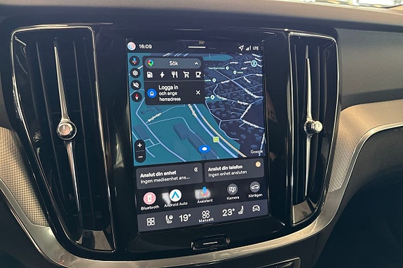 Volvo V60 27 of 30